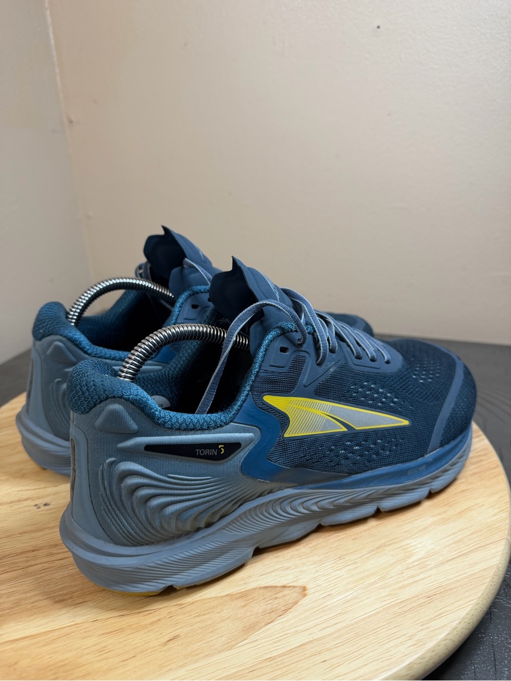 Altra Men’s Torin 5 running shoes - Picture 3 of 12